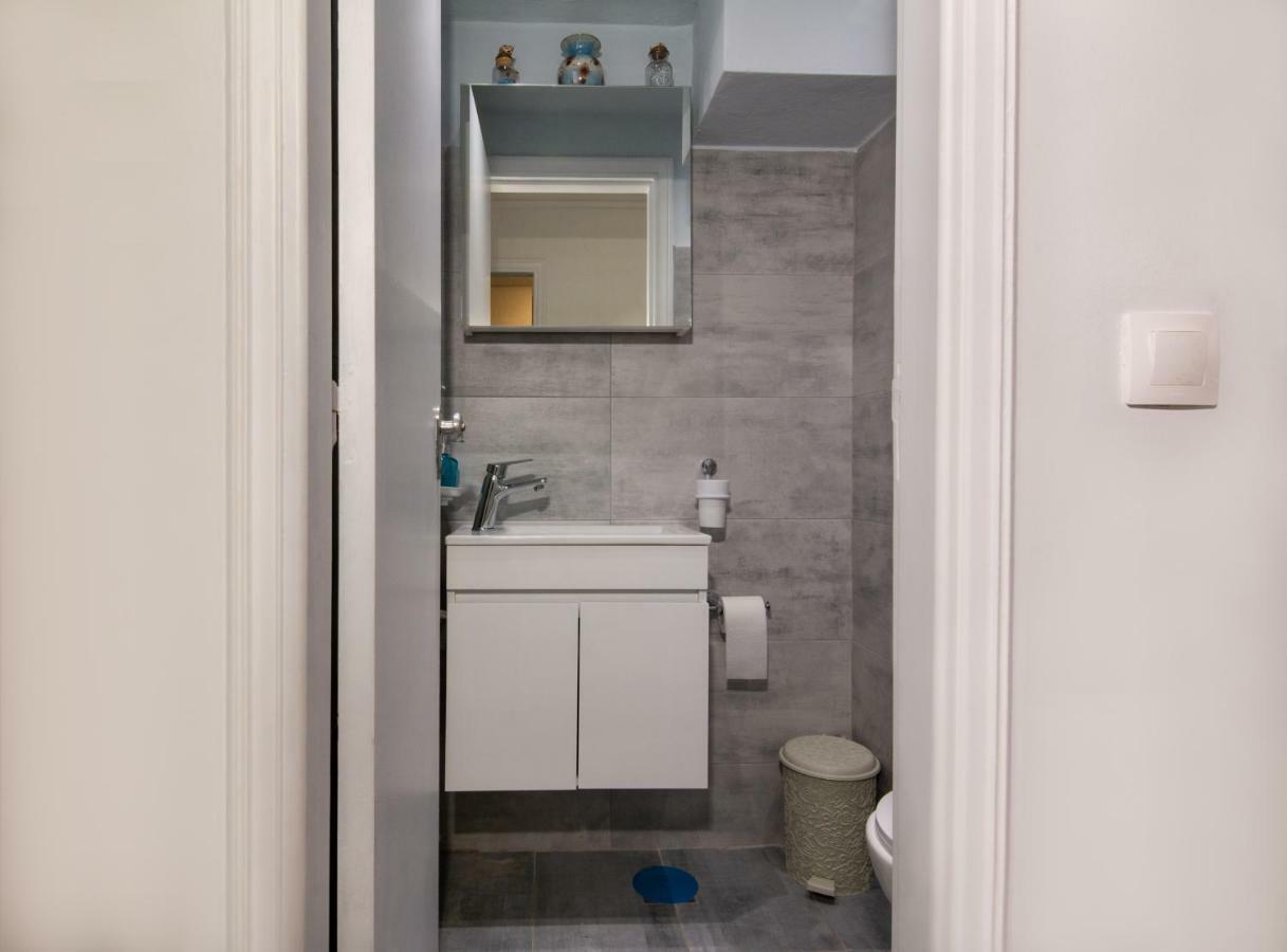 Coastal Apartment Palaio Faliro Афіни Екстер'єр фото